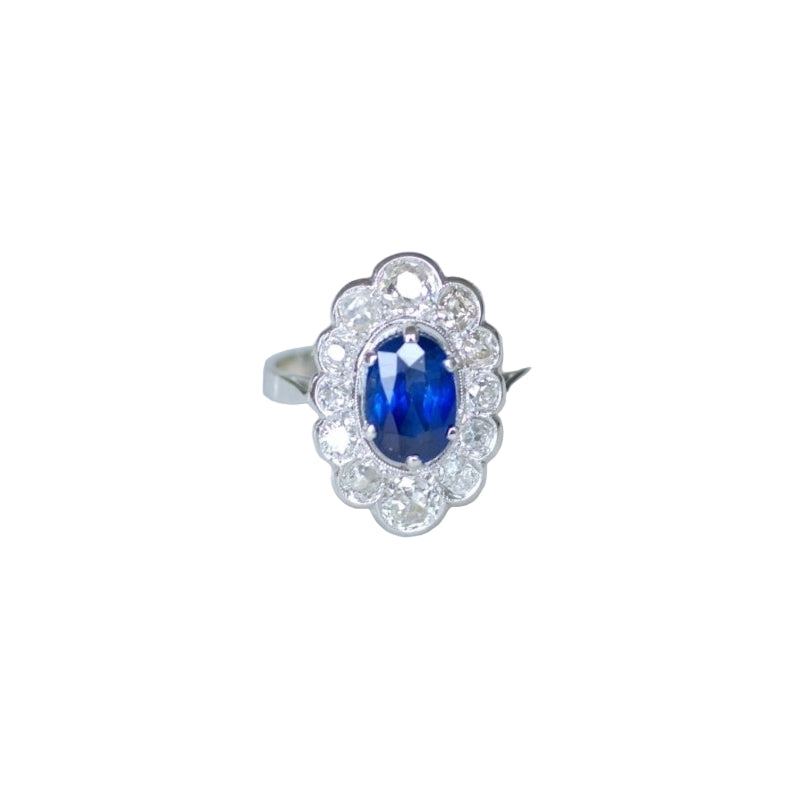 Bague Marguerite Art Deco Saphir Ceylan 1,90 Cts et Diamants - Castafiore