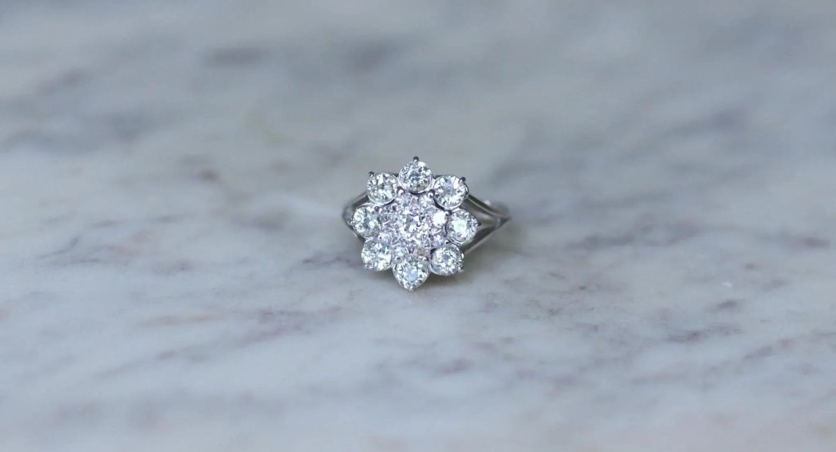 Bague Marguerite Diamants 2.10 Cts Or blanc - Castafiore