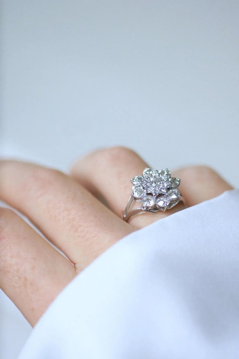 Bague Marguerite Diamants 2.10 Cts Or blanc - Castafiore