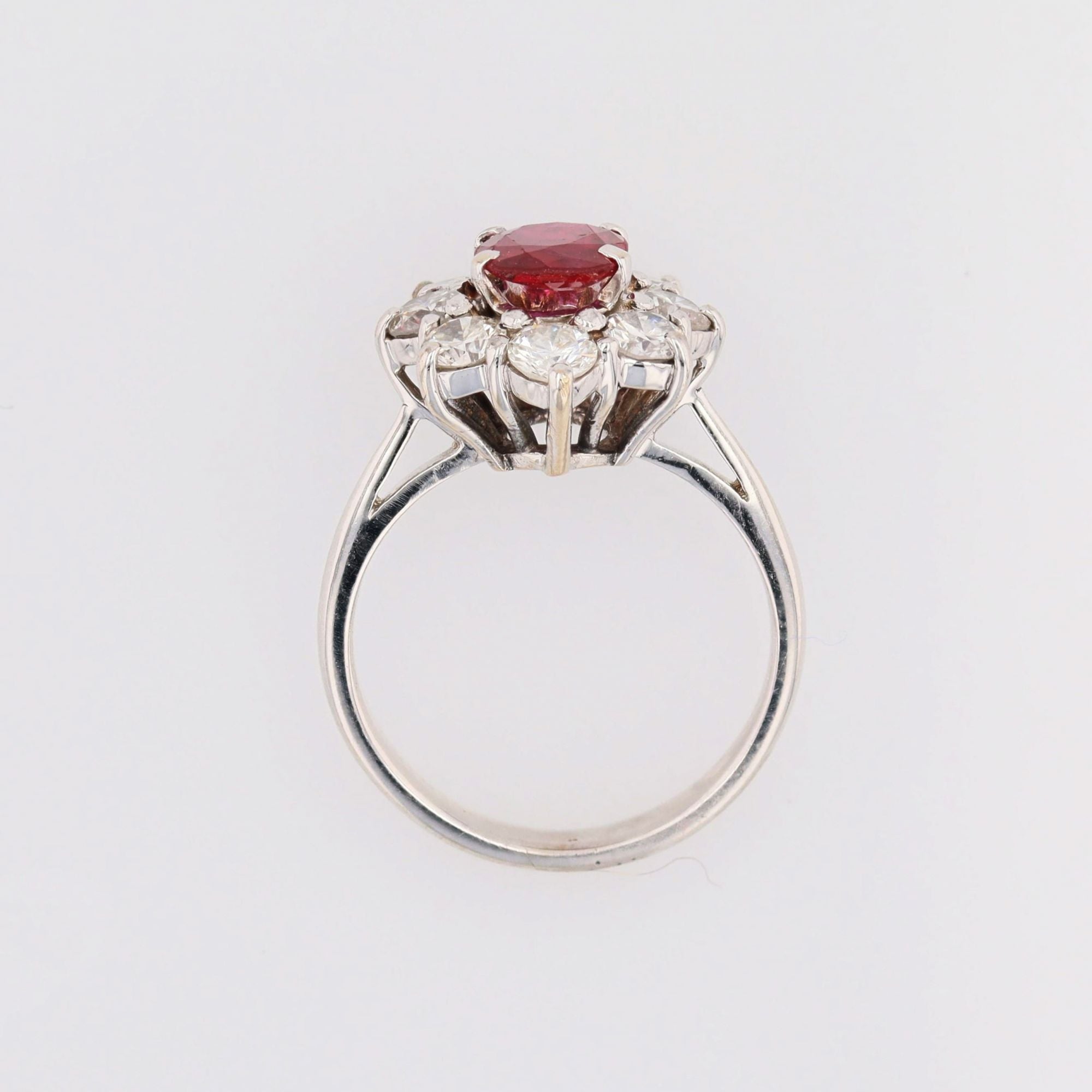 Bague marguerite diamants rubis or blanc