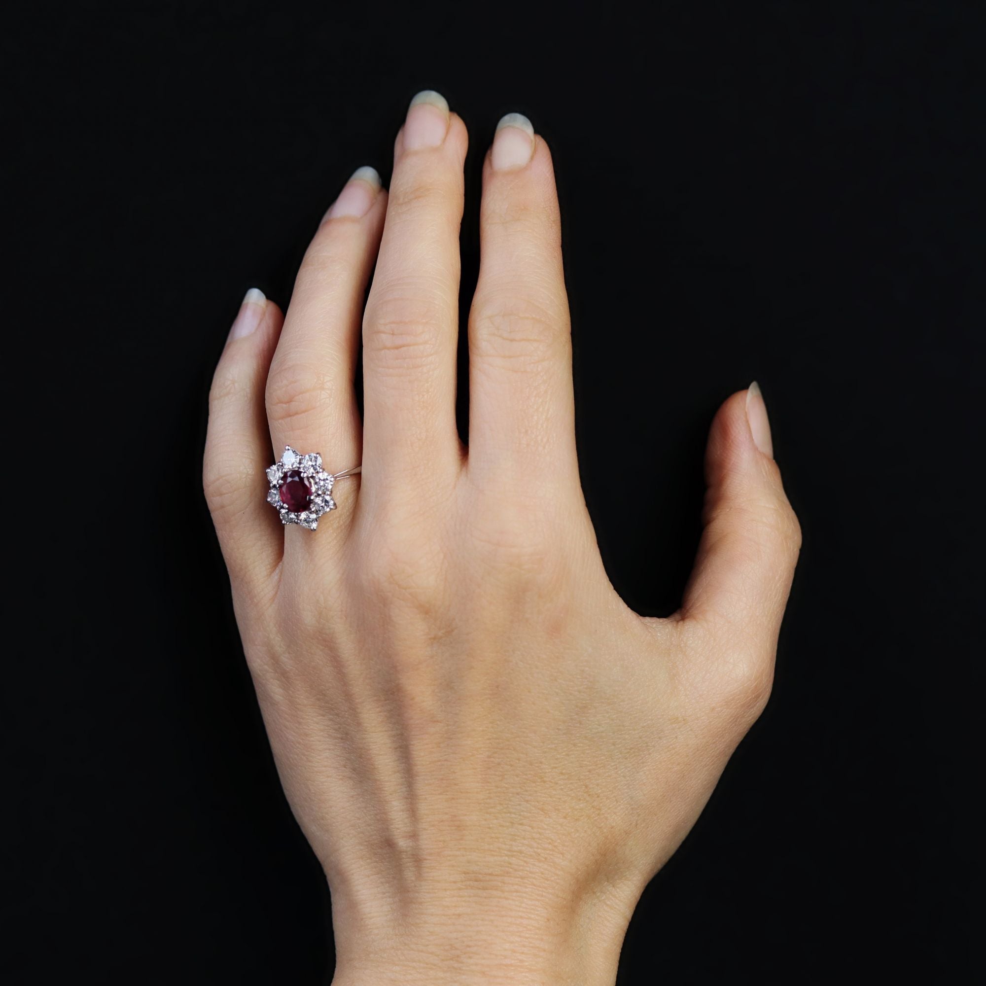 Bague marguerite diamants rubis or blanc