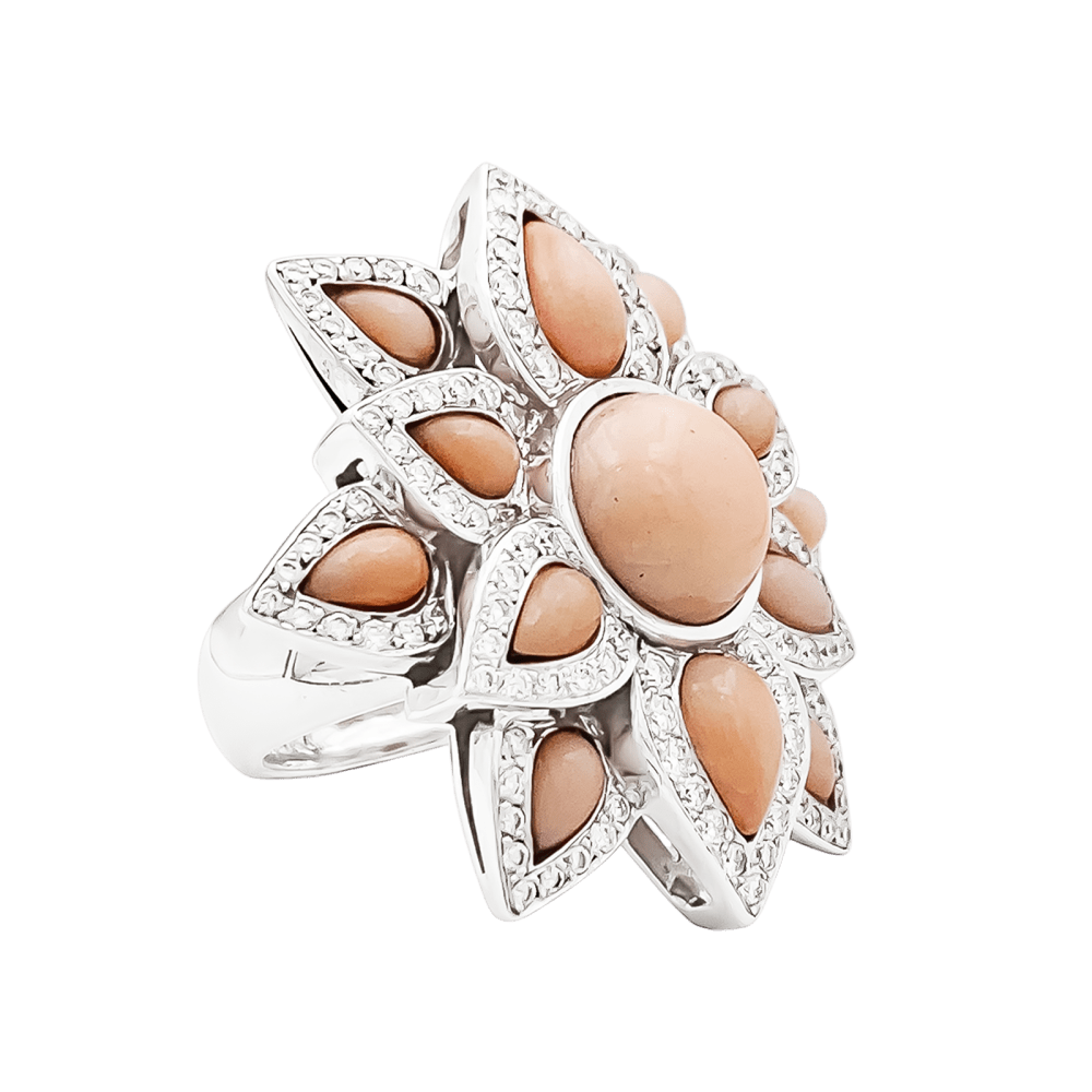 Ring flower, white gold, diamonds and angel-skin coral.