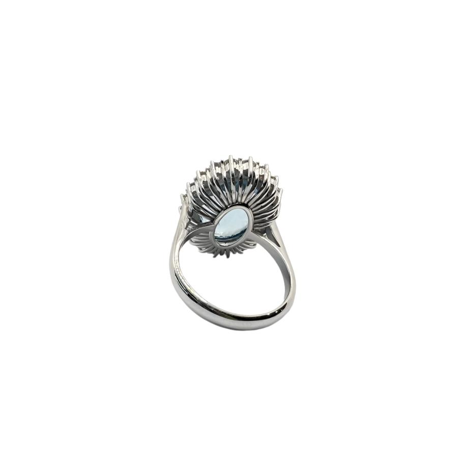 Bague Marguerite en or blanc, diamant et aigue - marine - Castafiore