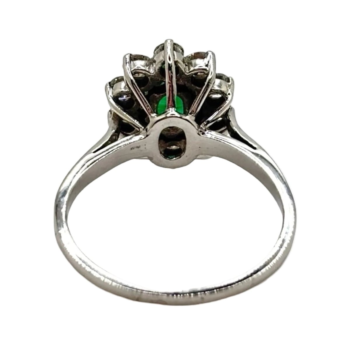Bague Marguerite en or blanc, émeraude et diamants - Castafiore