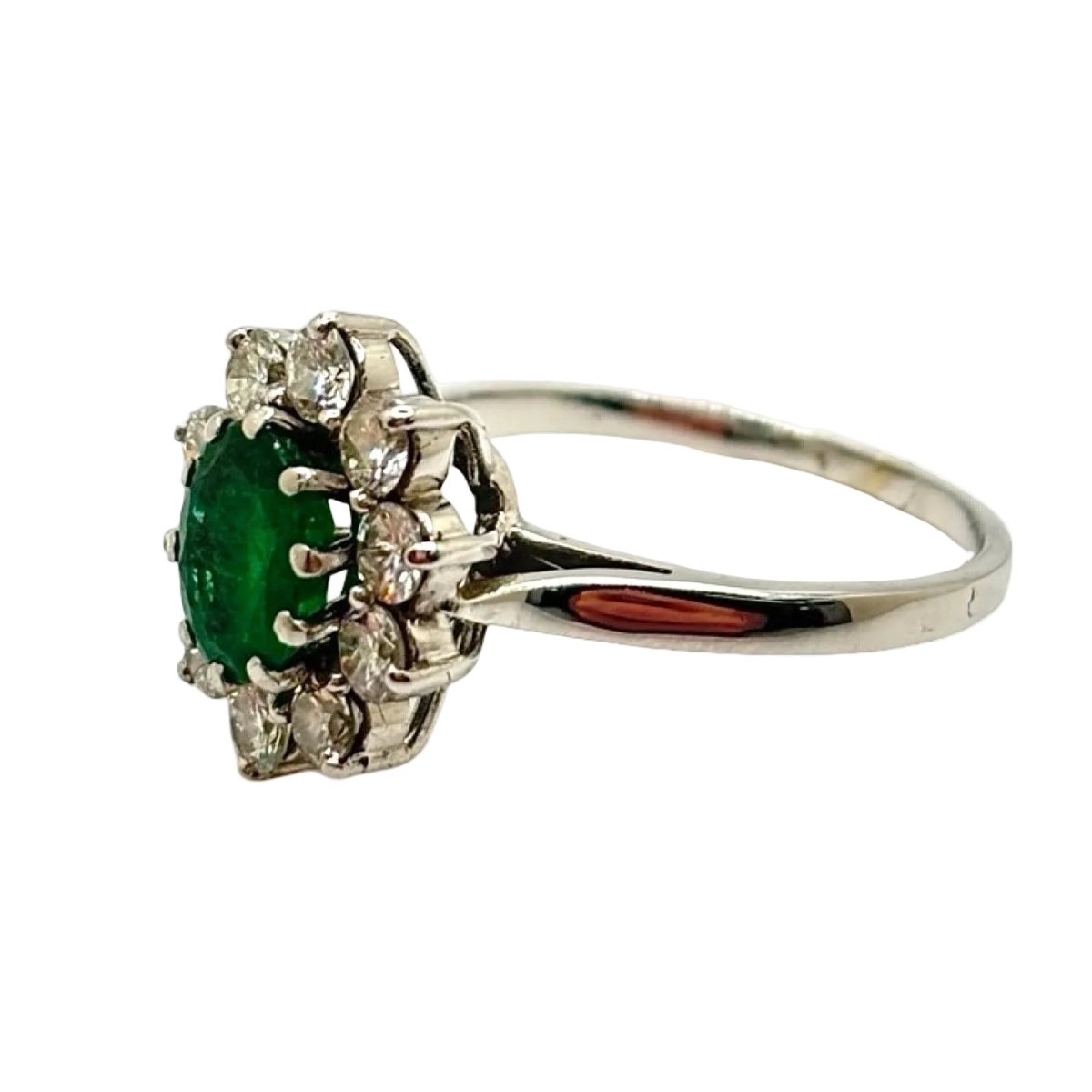 Bague Marguerite en or blanc, émeraude et diamants - Castafiore