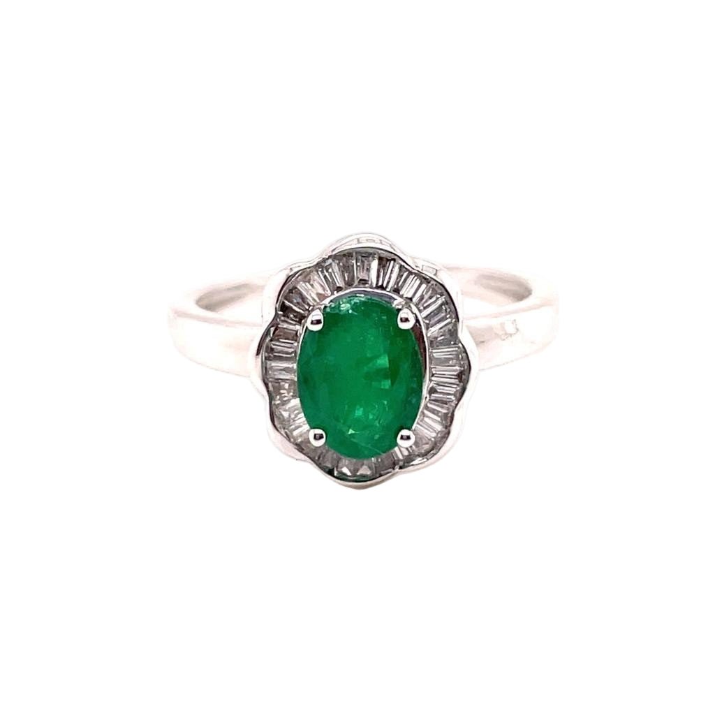 Bague Marguerite en or blanc, émeraude et diamants - Castafiore