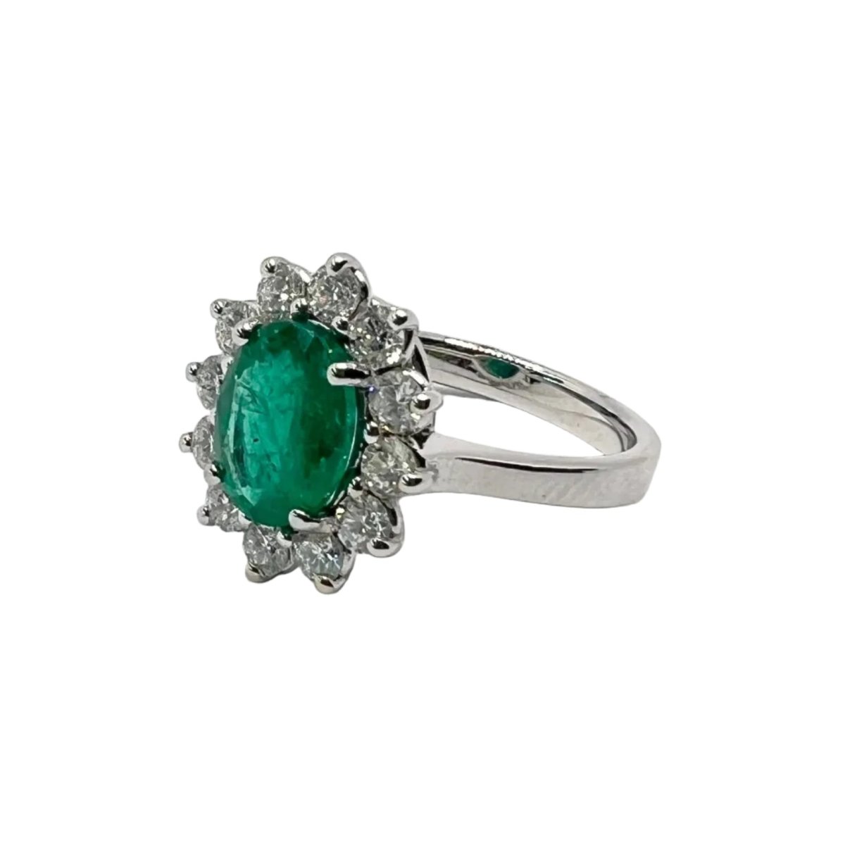 Bague Marguerite en or blanc, émeraude et diamants - Castafiore