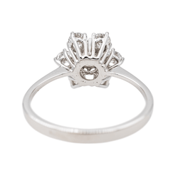 Bague Marguerite en or blanc et diamants - Castafiore