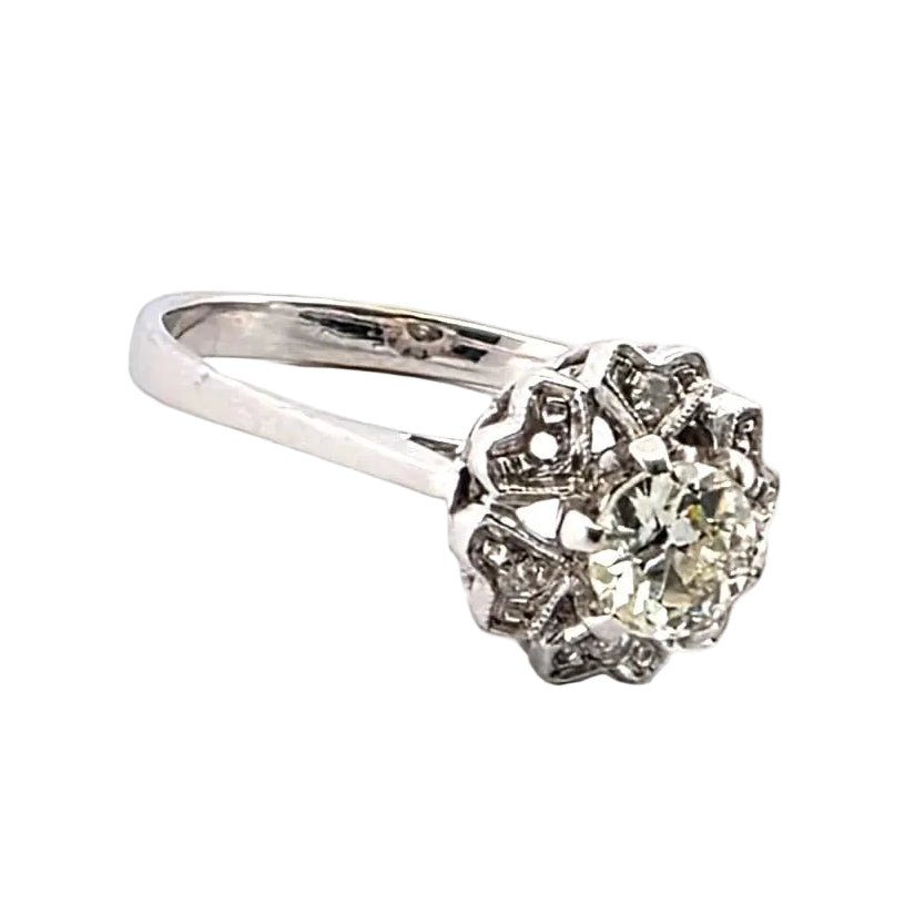Bague Marguerite en or blanc et diamants - Castafiore
