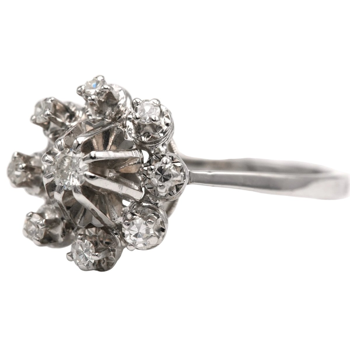 Bague Marguerite en or blanc et diamants - Castafiore