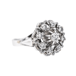 Bague Marguerite en or blanc et diamants - Castafiore