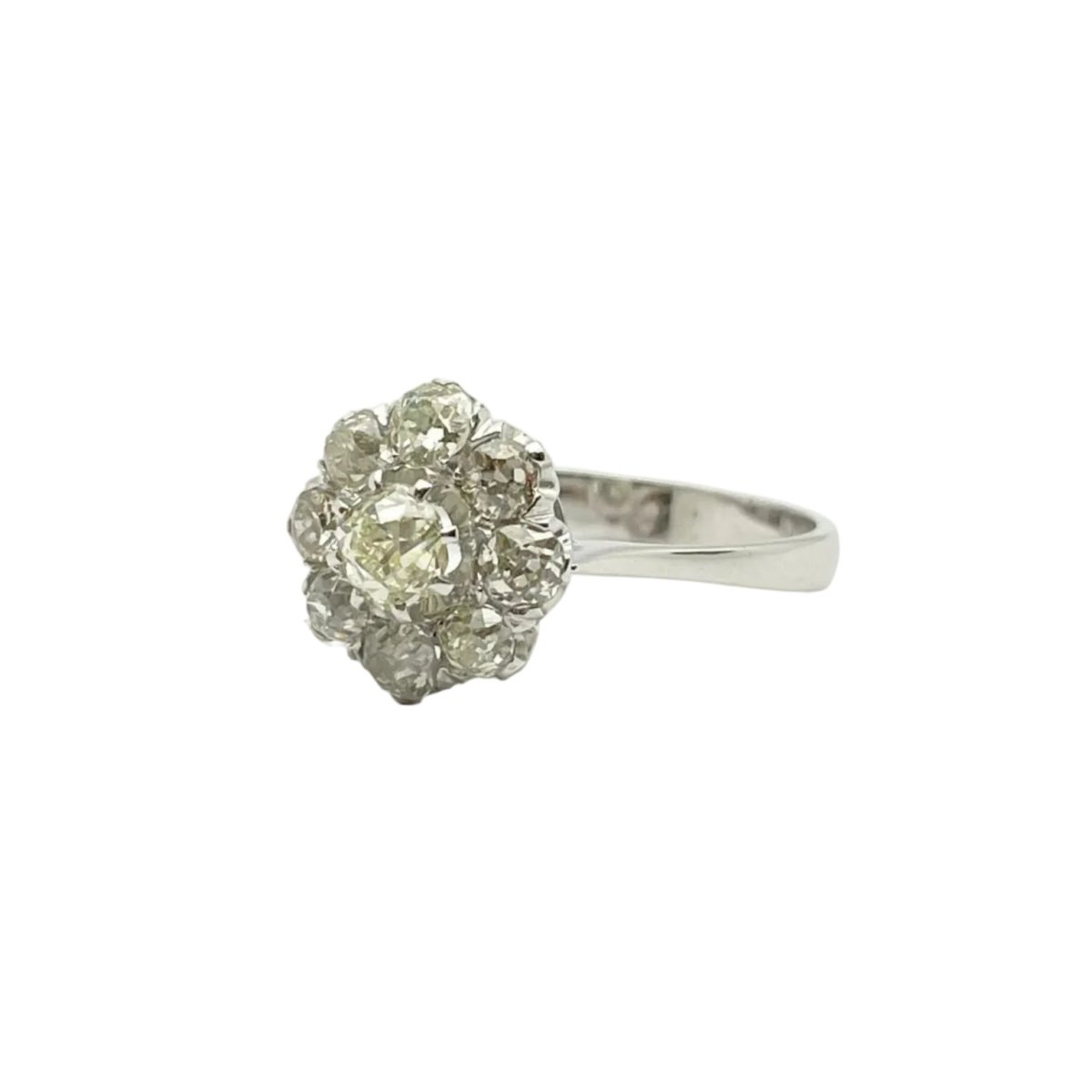 Bague Marguerite en or blanc et diamants - Castafiore
