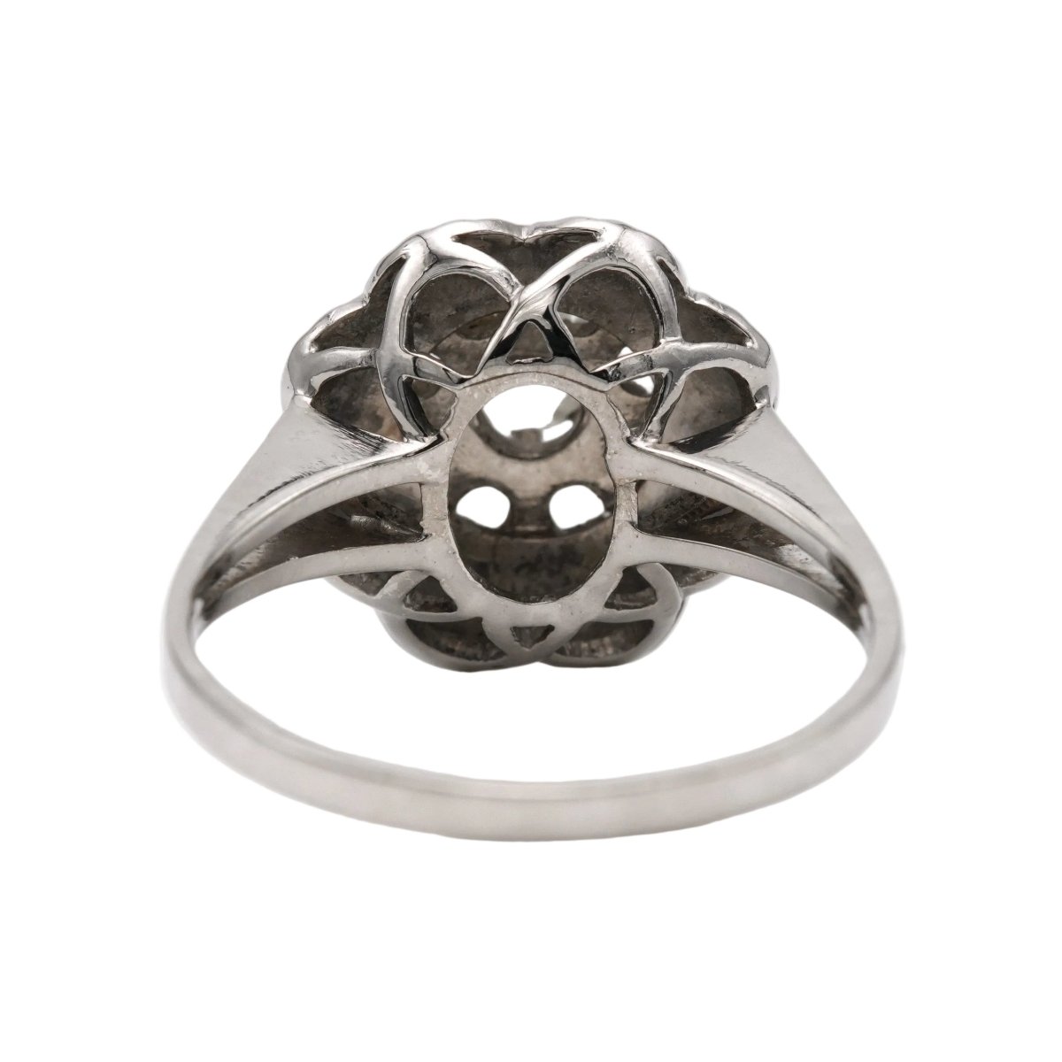 Bague Marguerite en or blanc et diamants - Castafiore