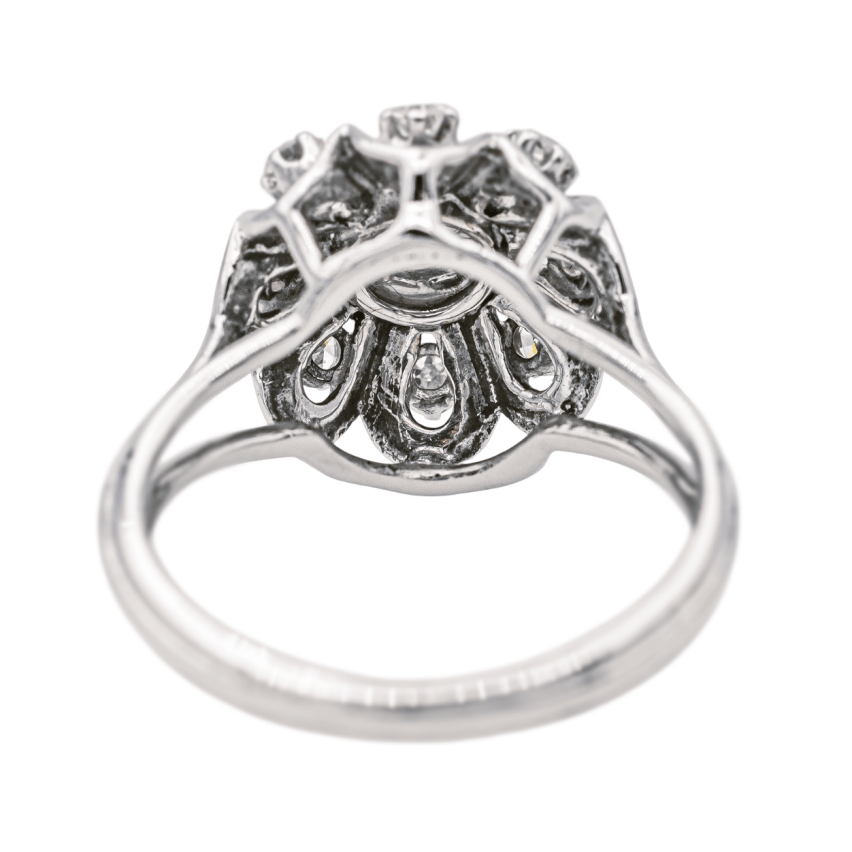 Bague Marguerite en or blanc et diamants - Castafiore