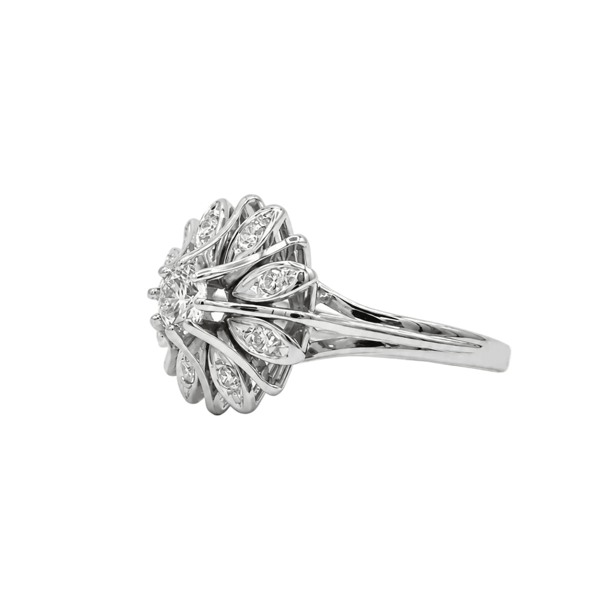 Bague Marguerite en or blanc et diamants - Castafiore