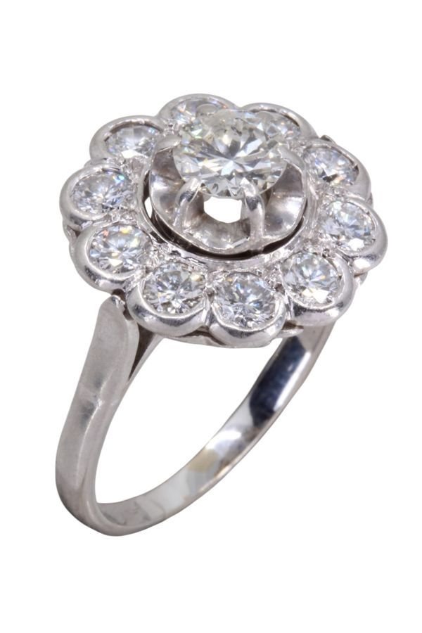 Bague marguerite en or blanc et diamants - Castafiore