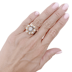 Bague Marguerite en or blanc et or jaune et diamants - Castafiore