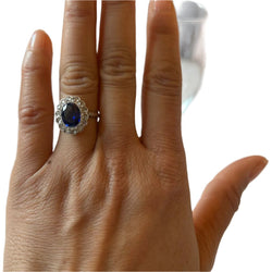 Bague Marguerite en or blanc et platine saphir et diamants - Castafiore