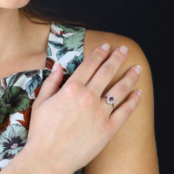 Bague Marguerite en or blanc, or jaune, rubis et diamants - Castafiore