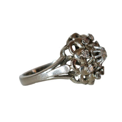 Bague Marguerite en or blanc, platine et diamants - Castafiore