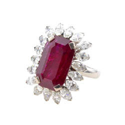 Bague Marguerite en or blanc, rubis Birman et diamants - Castafiore
