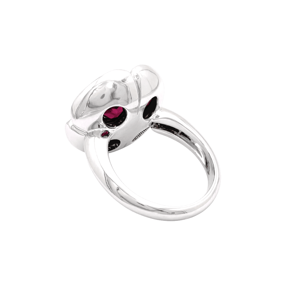 Ring "Flower, white gold, synthetic rubies and diamonds.