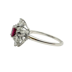 Bague Marguerite en or blanc, rubis et diamants - Castafiore