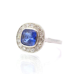 Bague Marguerite en or blanc, saphir et diamants - Castafiore