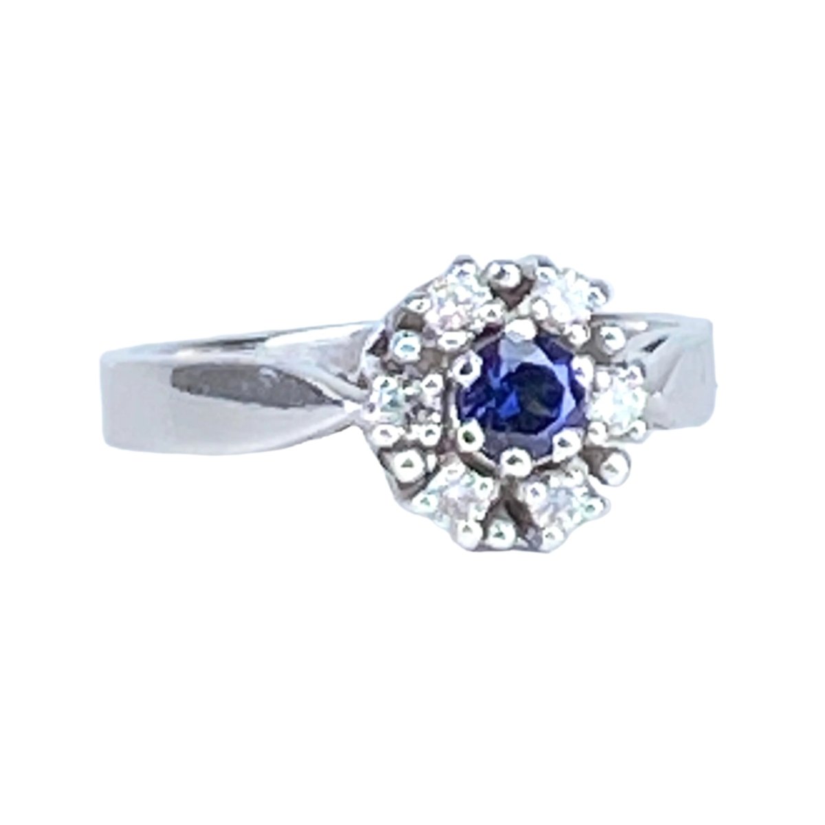 Bague Marguerite en or blanc, saphir et diamants - Castafiore