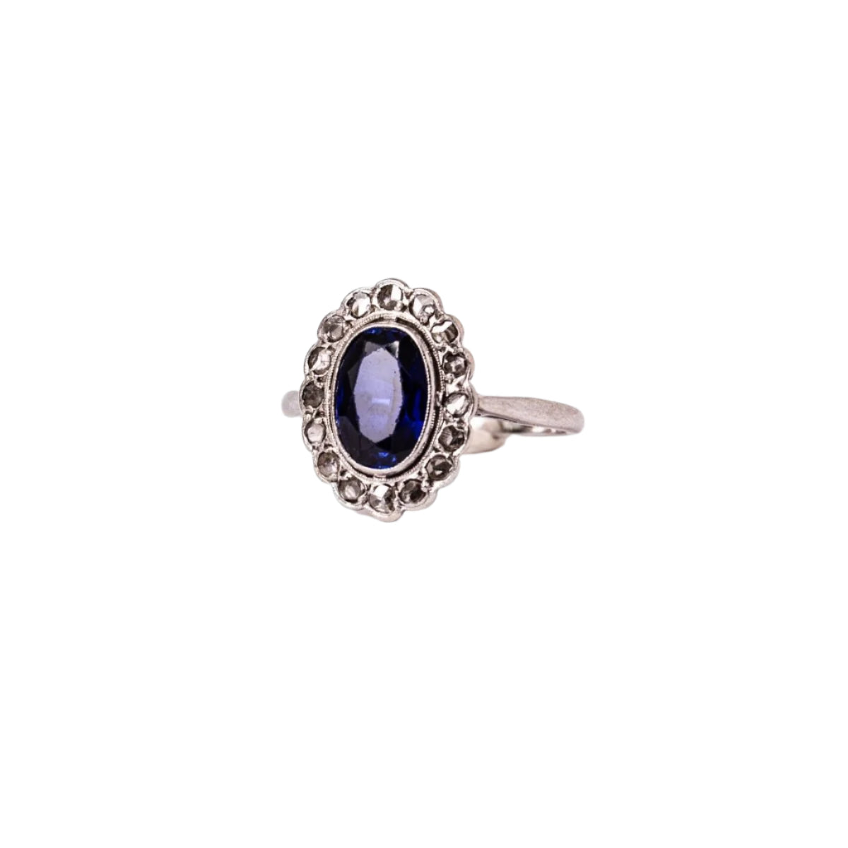 Bague Marguerite en or blanc, saphir et diamants - Castafiore