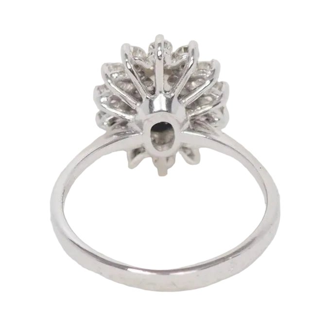 Bague Marguerite en or blanc, saphir et diamants - Castafiore