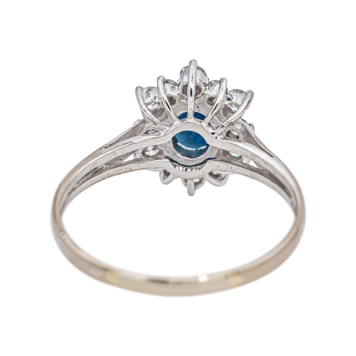 Bague Marguerite en or blanc, saphir et diamants - Castafiore