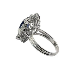 Bague Marguerite en or blanc, saphir et diamants - Castafiore