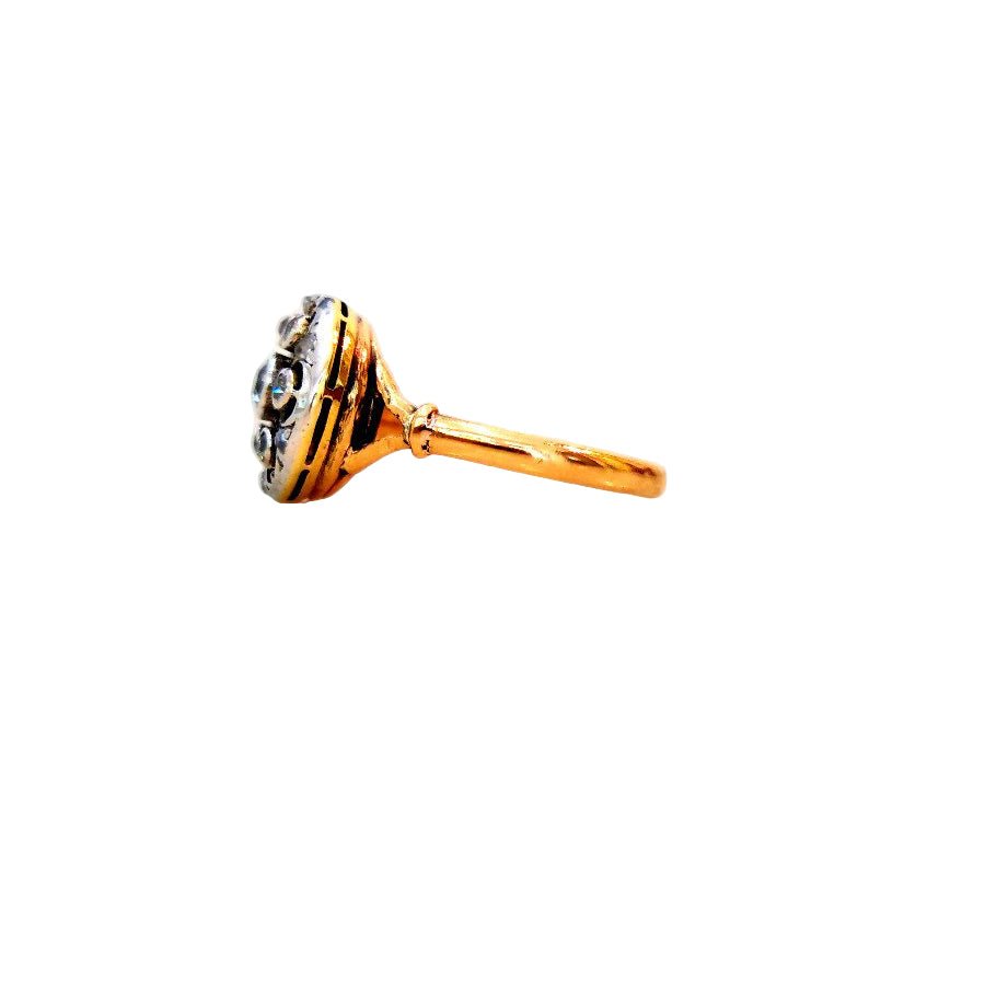 Bague Marguerite en or jaune, argent, et diamants - Castafiore