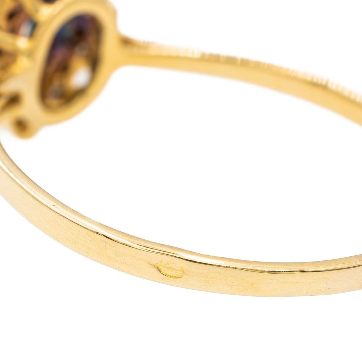 Bague marguerite en or jaune, émeraude et diamant - Castafiore