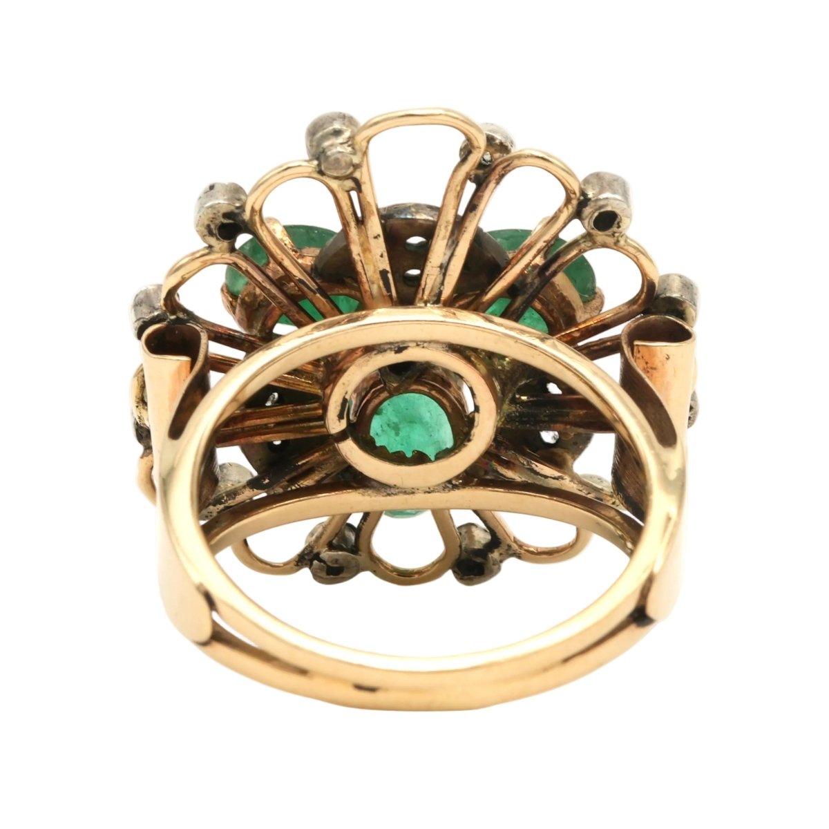Bague Marguerite en or jaune, émeraudes et diamants - Castafiore
