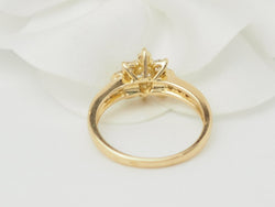 Bague marguerite en or jaune et diamants - Castafiore