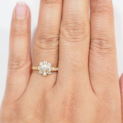 Bague Marguerite en or jaune et diamants - Castafiore