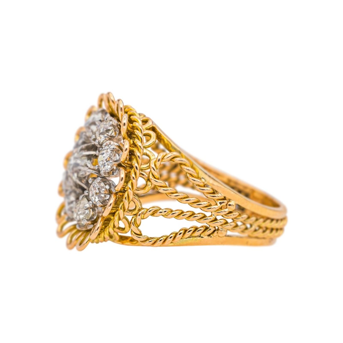 Bague Marguerite en or jaune, platine et diamants - Castafiore