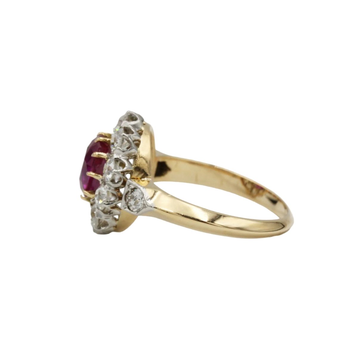 Bague Marguerite en or jaune, platine, rubis et diamants - Castafiore