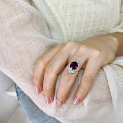 Bague marguerite en or jaune, rhodolite et diamants - Castafiore