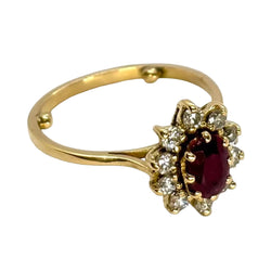 Bague marguerite en or jaune rubis et diamants - Castafiore