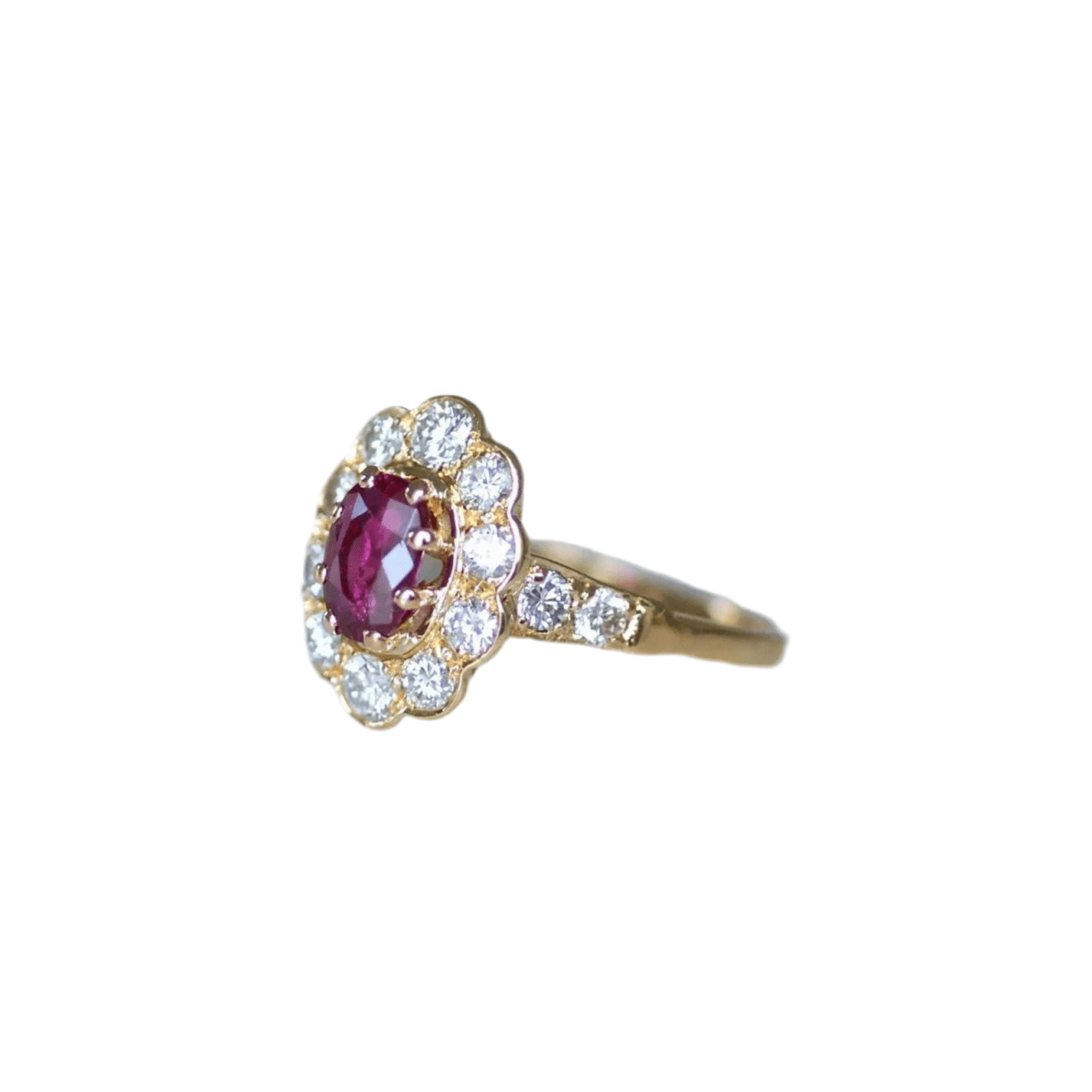 Bague Marguerite en or jaune, rubis et diamants - Castafiore
