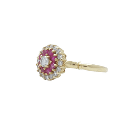 Bague Marguerite en or jaune, rubis, oxydes et diamants - Castafiore