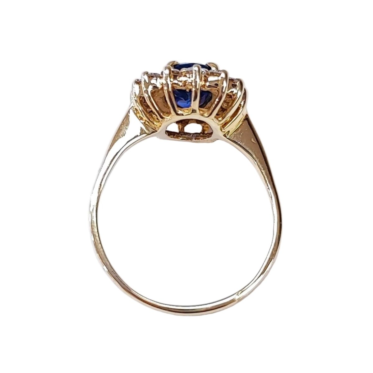 Bague Marguerite en or jaune, saphir et diamants - Castafiore