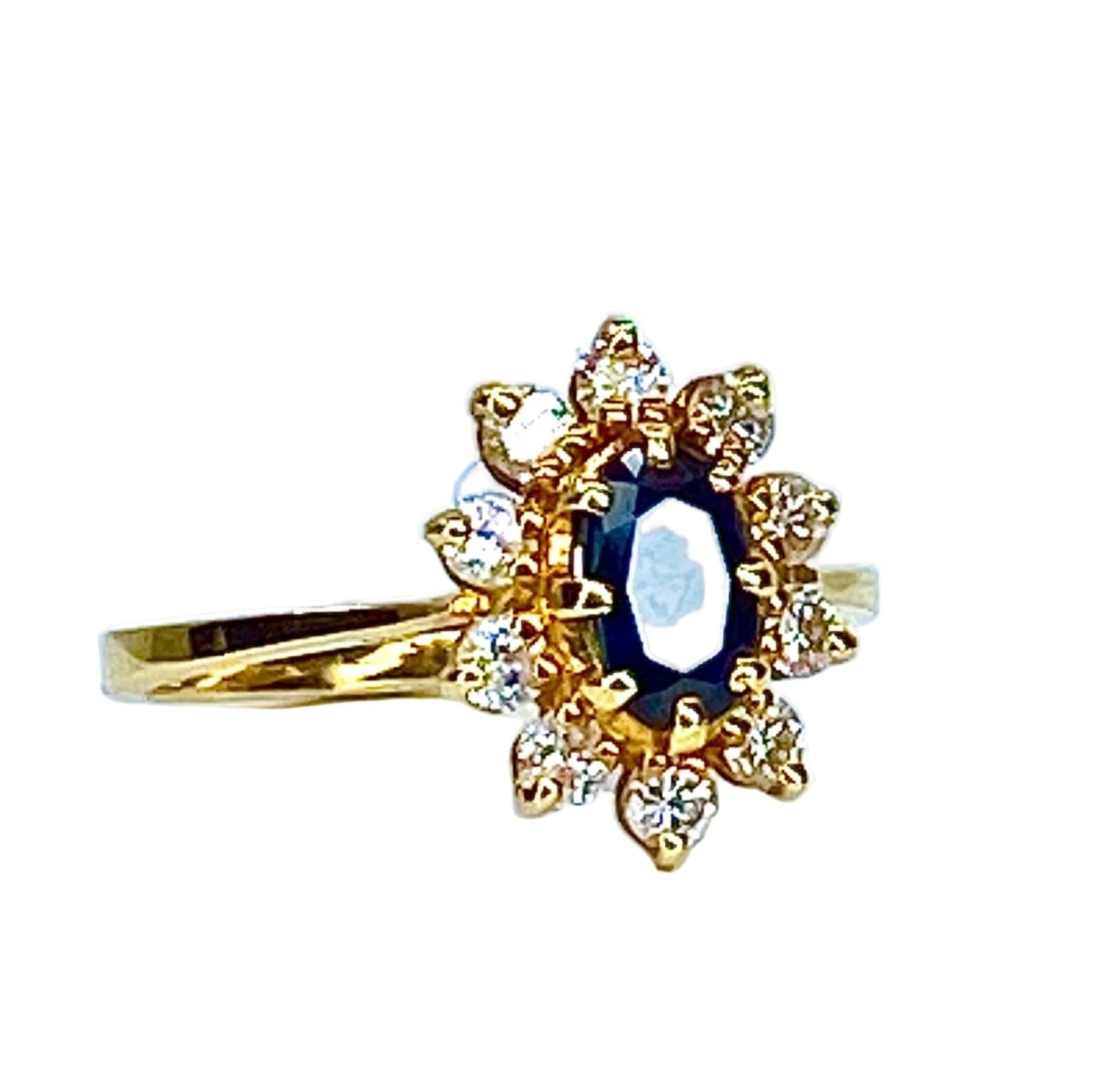 Bague Marguerite en or jaune, saphir, et diamants - Castafiore