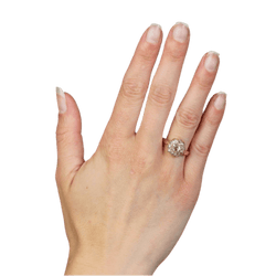 Bague Marguerite en or rose et diamants - Castafiore