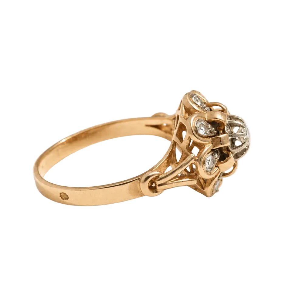Bague Marguerite en or rose et diamants - Castafiore