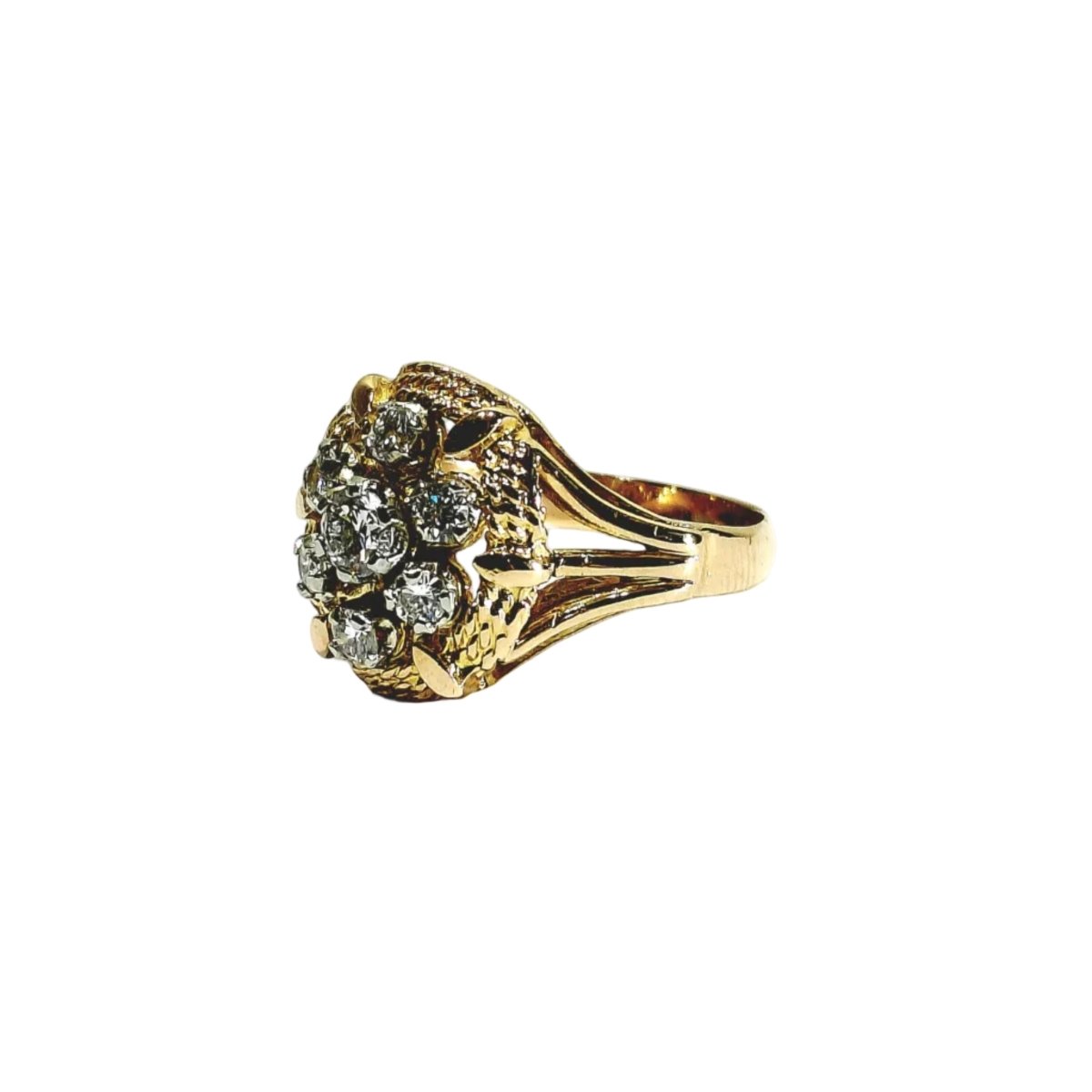 Bague Marguerite en or rose et diamants - Castafiore