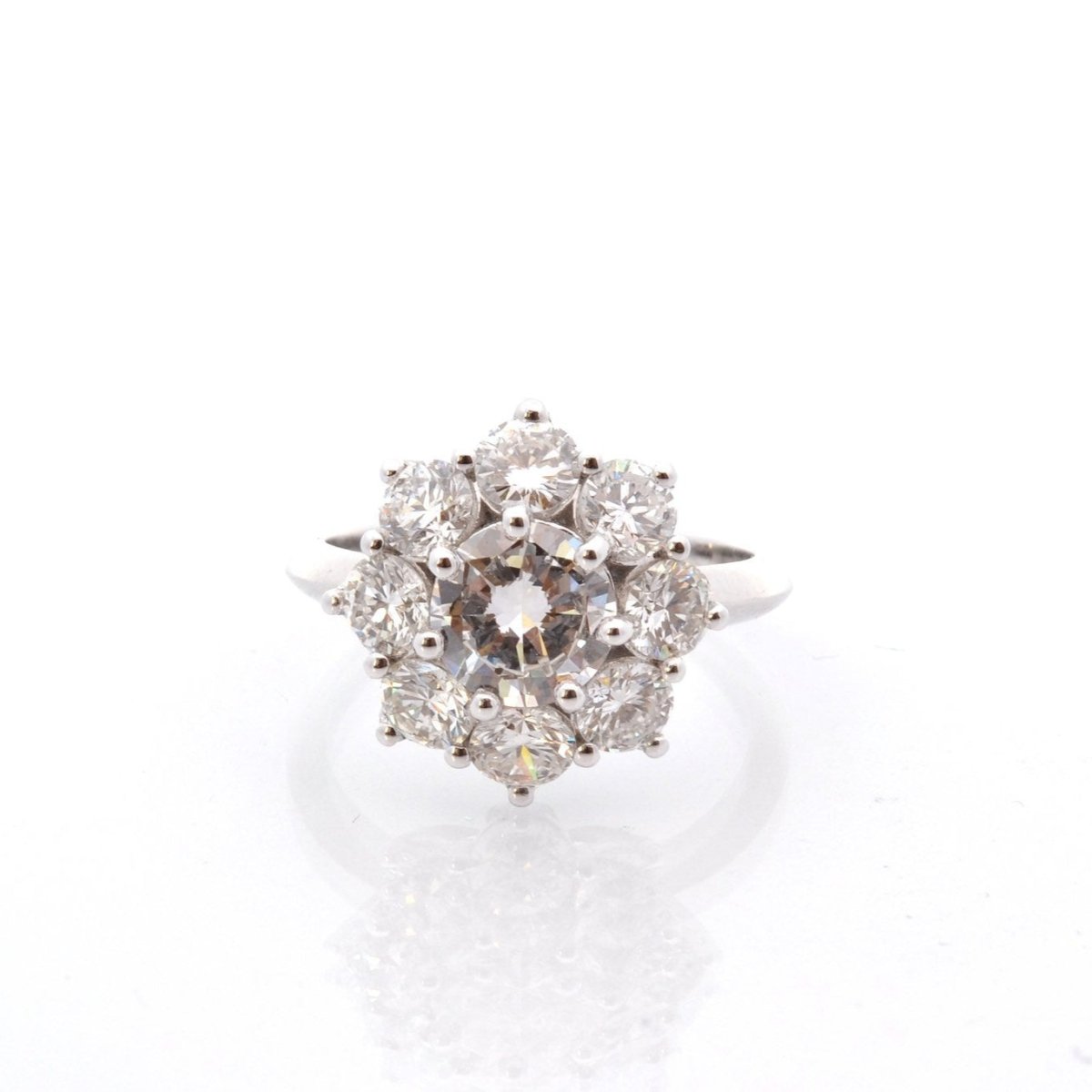 Bague Marguerite en platine et diamants - Castafiore